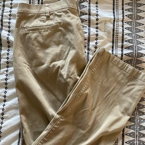 Men’s Khaki Haggar Pants